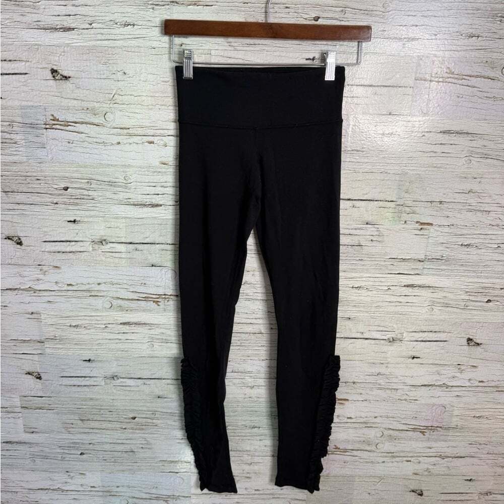 lululemon athletica Black Leggings ruffle size 2